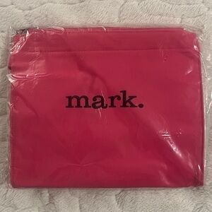 Avon Mark Black Purse Tote
Make Up Bag Zippered
Wristlet 11 inches x 9 inches